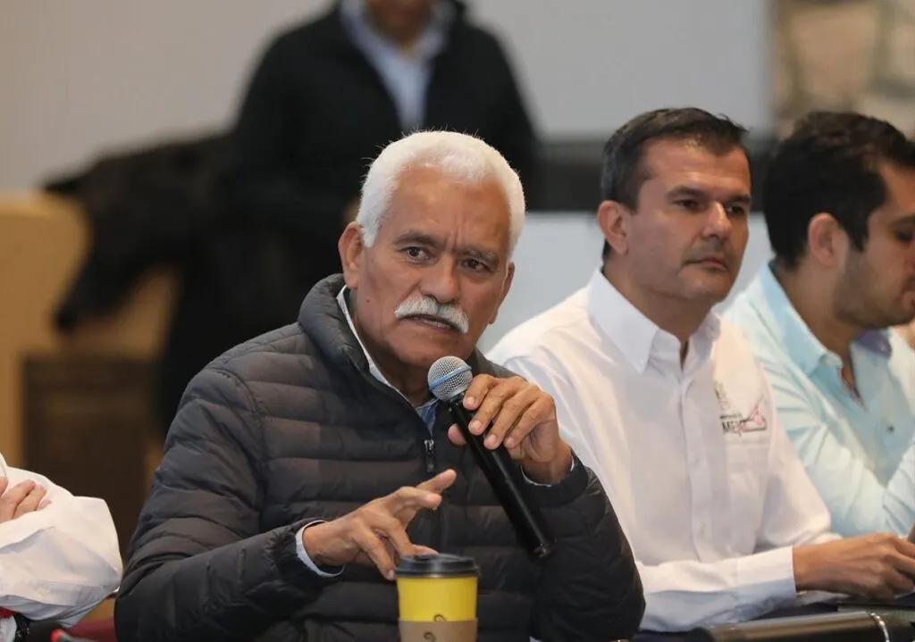 Con diálogo se generan acuerdos en beneficio de comunidades indígenas: Bedolla-1