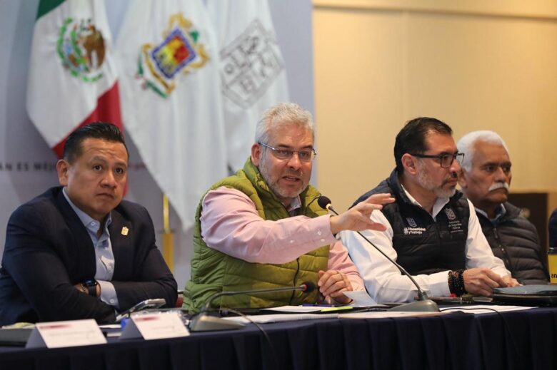 Con diálogo se generan acuerdos en beneficio de comunidades indígenas: Bedolla
