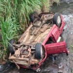 Conductor pierde la vida al volcar su vehículo en Peribán