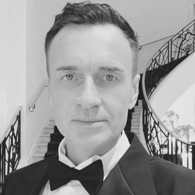 Confirman que el actor Julian McMahon falleció por metástasis pulmonar