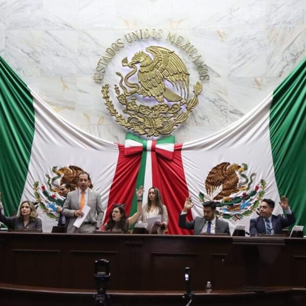 Congreso del Estado a favor de la erradicación de brecha salarial en función de género