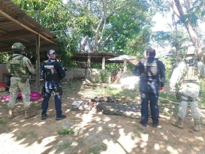 Defensa asegura un ‘narcocampamento’ en Lázaro Cárdenas; no hay detenidos