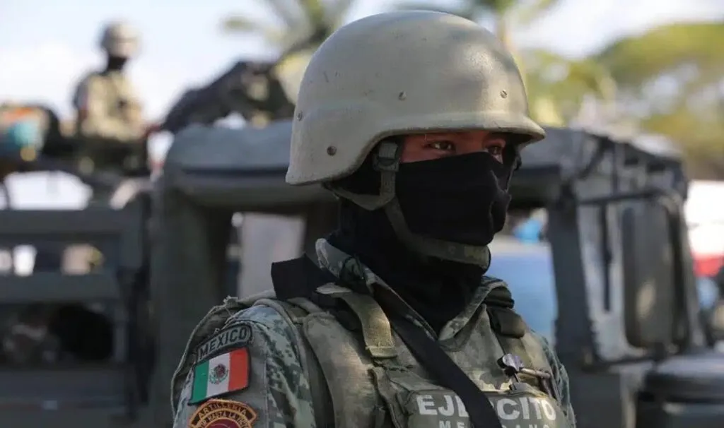 Desmantelan militares ‘punto de observación criminal’ en Parácuaro