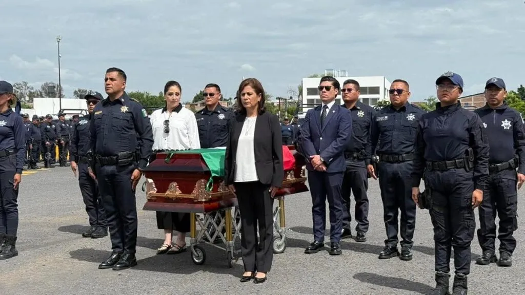 Despiden a Miguel Ángel, policía caído en Zamora-2