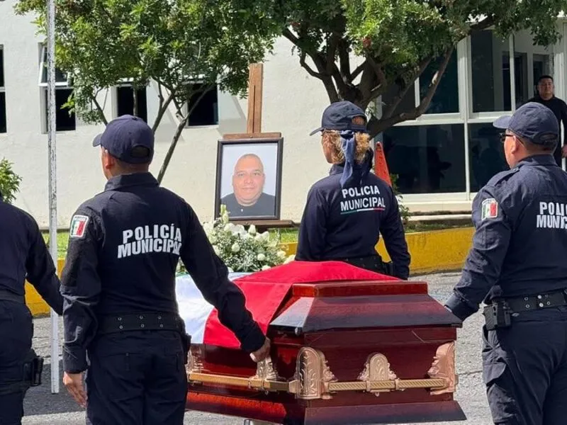 Despiden a Miguel Ángel, policía caído en Zamora