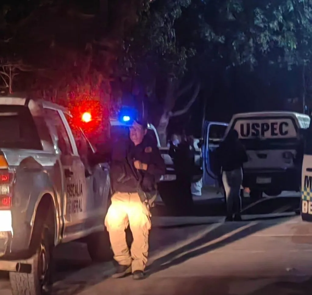 Detienen a joven tras asesinar a su hermano a balazos en el centro de Indaparapeo