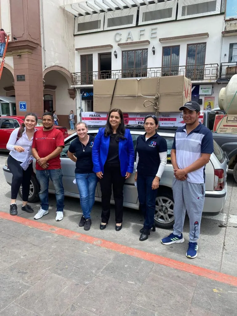 Diputada Tere Herrera entrega apoyos para vivienda digna en Hidalgo-3