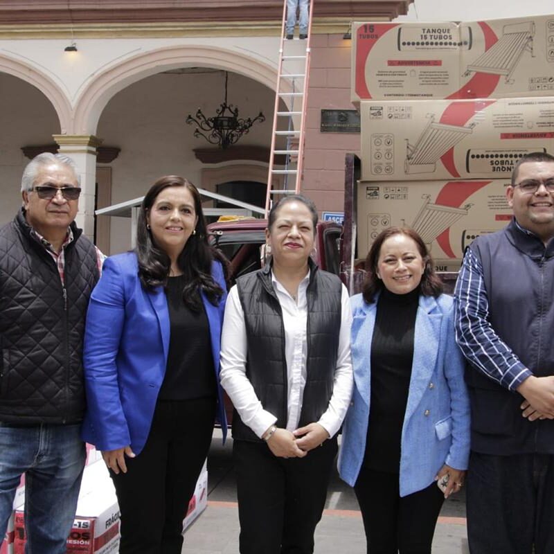 Diputada Tere Herrera entrega apoyos para vivienda digna en Hidalgo