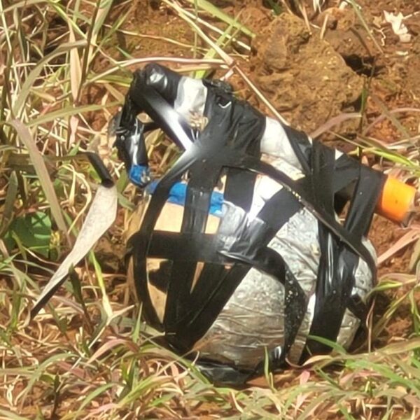Discute con su vecino y le lanza un artefacto explosivo en Uruapan, Michoacán