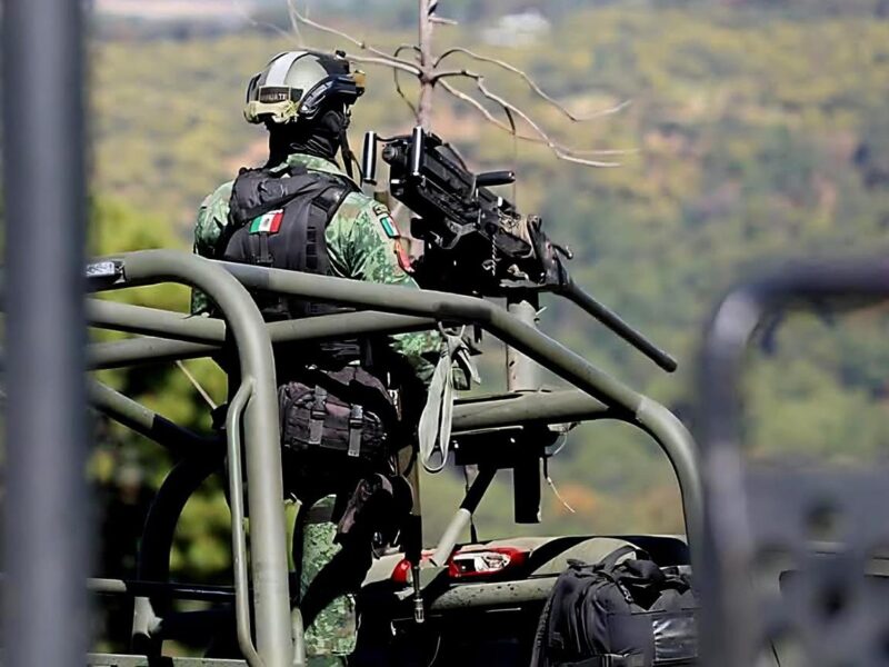 Durante enfrentamiento, militares abaten a dos presuntos criminales en Aguililla
