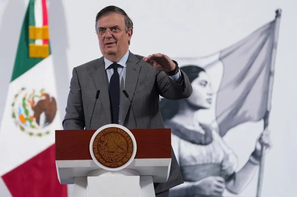 Ebrard busca aclarar con EUA tarifas al cobre