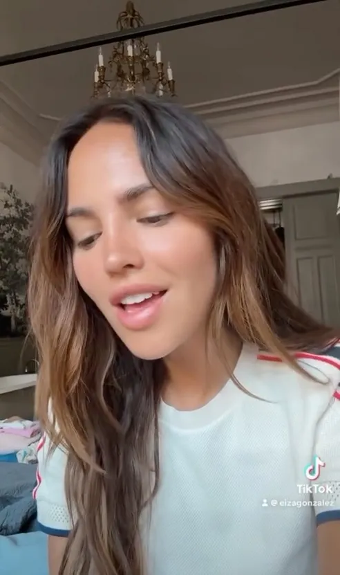Eiza González se une a la tendencia del tema “Yukon” de Justin Bieber y le piden que retome la música-1