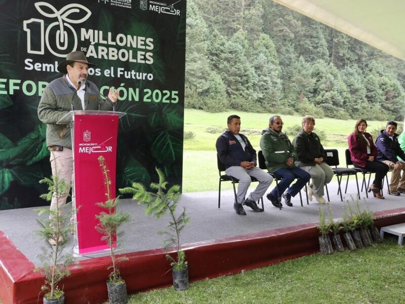 “Ejército verde” llega a 10 municipios de Michoacán con reforestación simultánea
