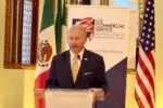 Embajador Ron Johnson promueve uso de tecnología y alianzas sólidas para enfrentar al crimen
