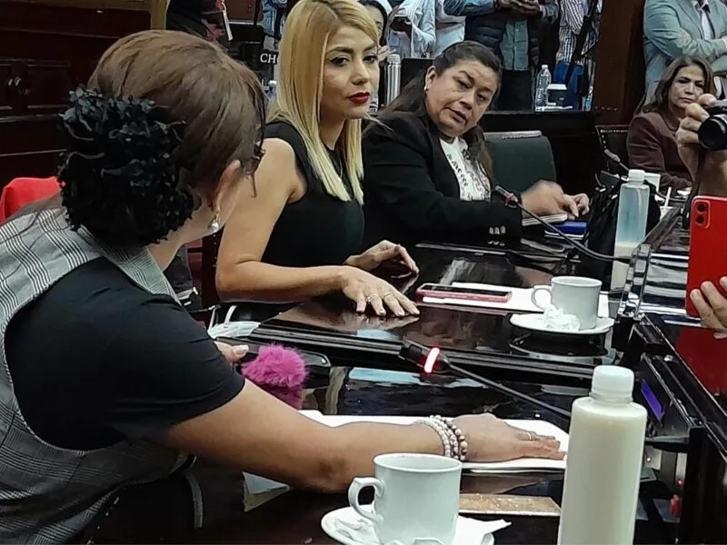 En Congreso de Michoacán, reproches y acusaciones entre legisladoras por violencia política y misoginia
