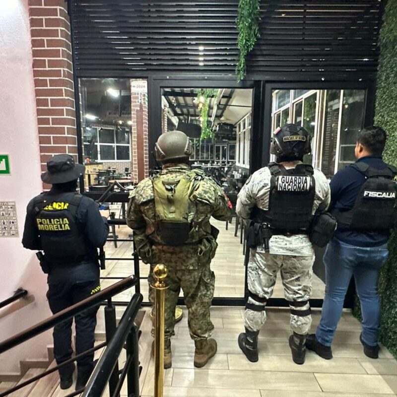 En Morelia asegura FGE narcóticos y detiene a tres personas