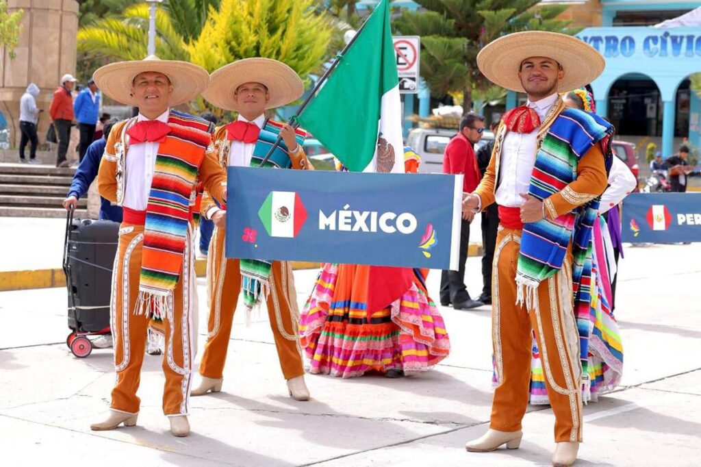 En tierras peruanas encantó el Ballet Folklórico de Michoacán