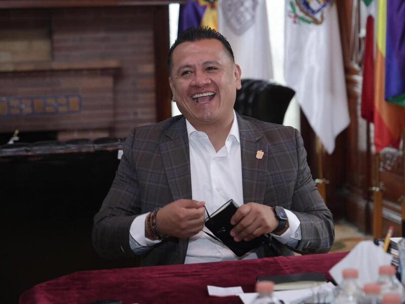 Encabeza Carlos Torres Piña preferencias en Morena para alcaldía de Morelia 2027