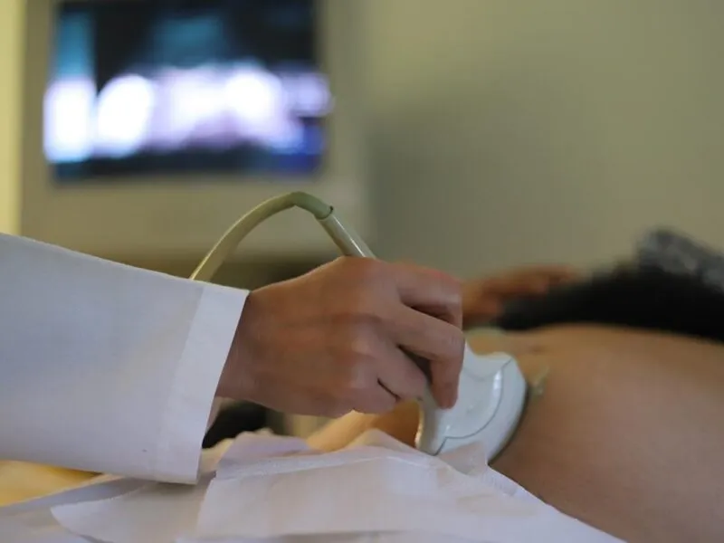 ¿Estás embarazada? Conoce factores de riesgo y evítalos
