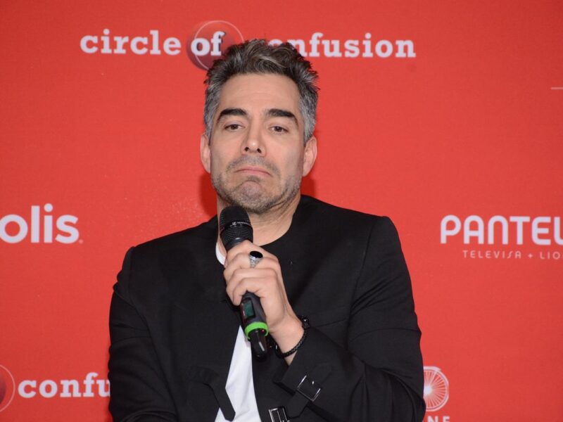 Eugenio Derbez y Omar Chaparro en el ojo del huracán tras ser señalados de plagio