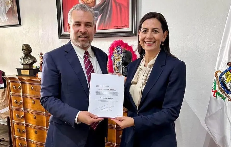 Evita Gabriela Molina tema de su supuesta llegada a Segob