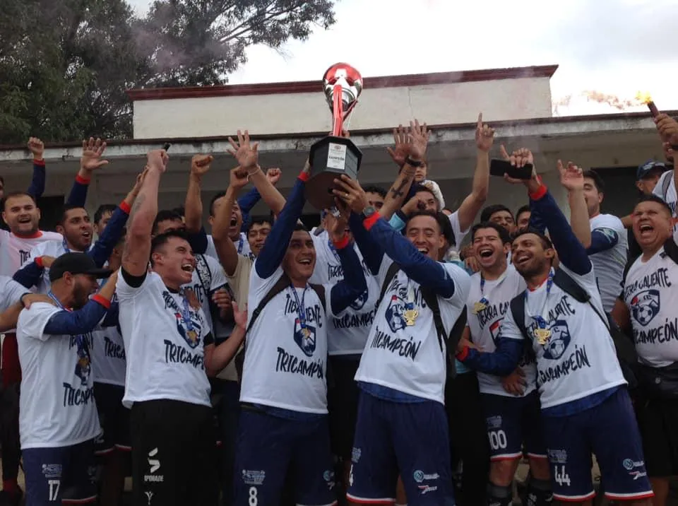 FC Tierra Caliente, tricampeón de Liga en la Primera Especial