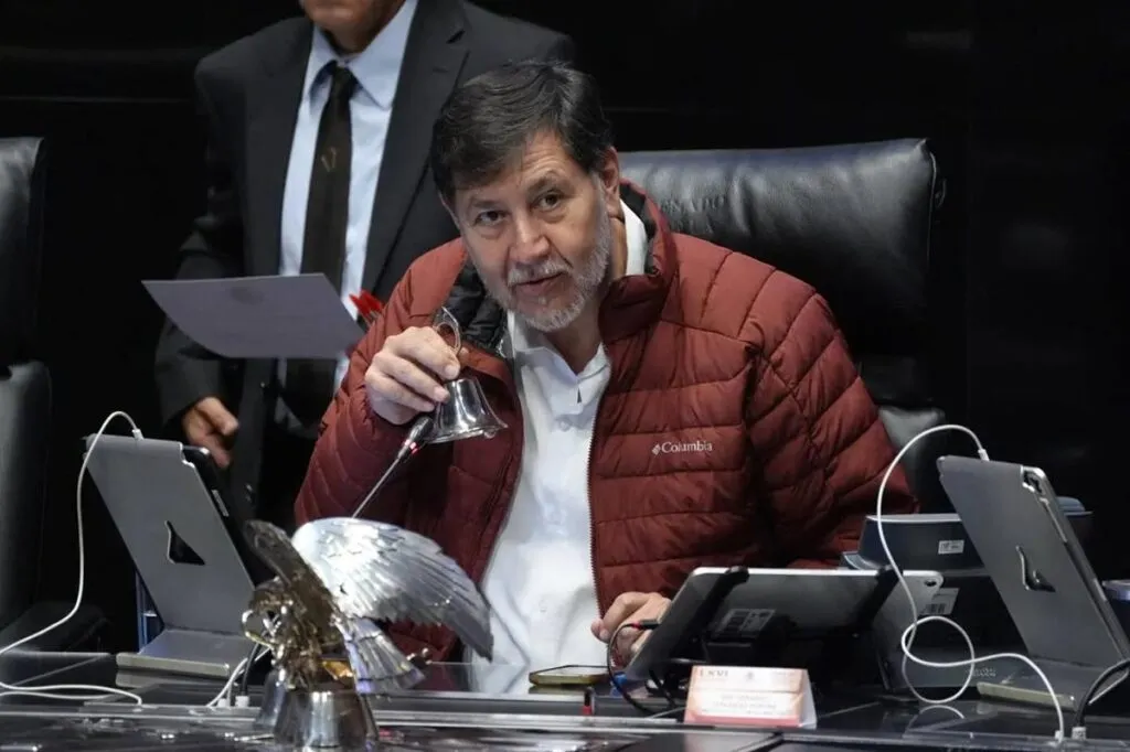 Fernández Noroña defiende a Andy López Beltrán por vacaciones en Tokio