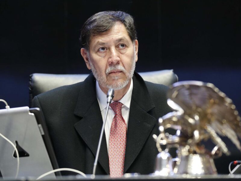 Fernández Noroña se despide de la Presidencia del Senado