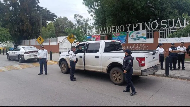 FGE Michoacán asegura 6 vehículos con requerimiento de repatriación a Estados Unidos