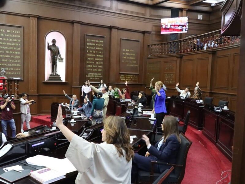 FGE recibirá Condecoración “Suprema Junta Nacional Americana”, 2025: 76 Legislatura