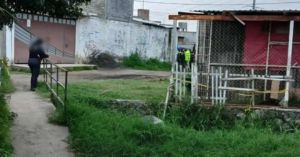 Hallan hombre asesinado y 'encobijado' en Morelia