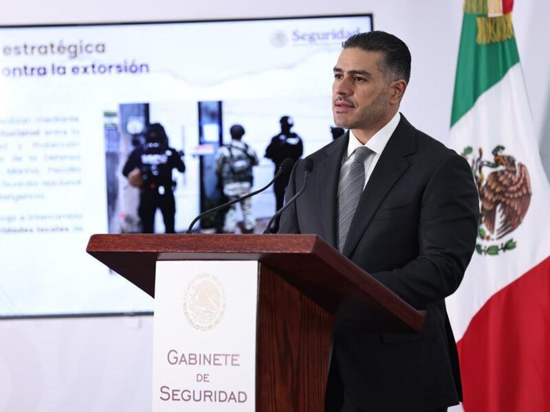 Harfuch responde a señalamientos de Bukele por avioneta con cocaína