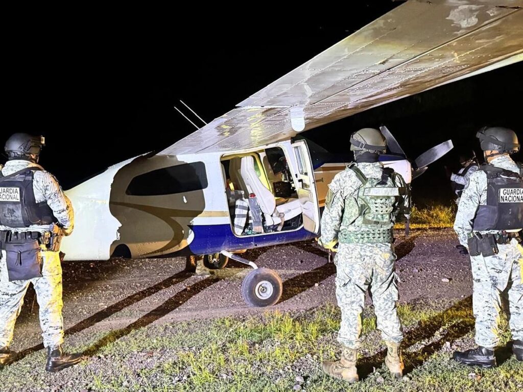 Harfuch responde a señalamientos de presidente de El Salvador por avioneta con cocaína