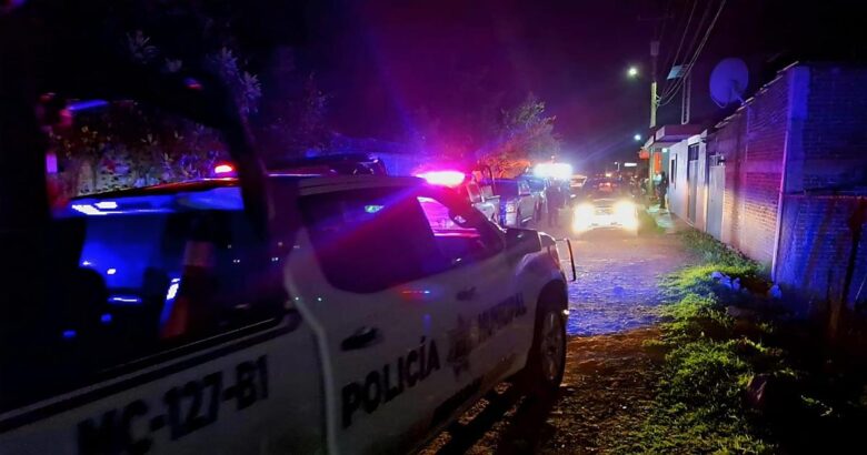 Hombre es baleado en colonia 20 de Noviembre de Uruapan