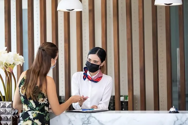 Hoteles, educación y salud, sectores donde más trabajan mujeres en Michoacán