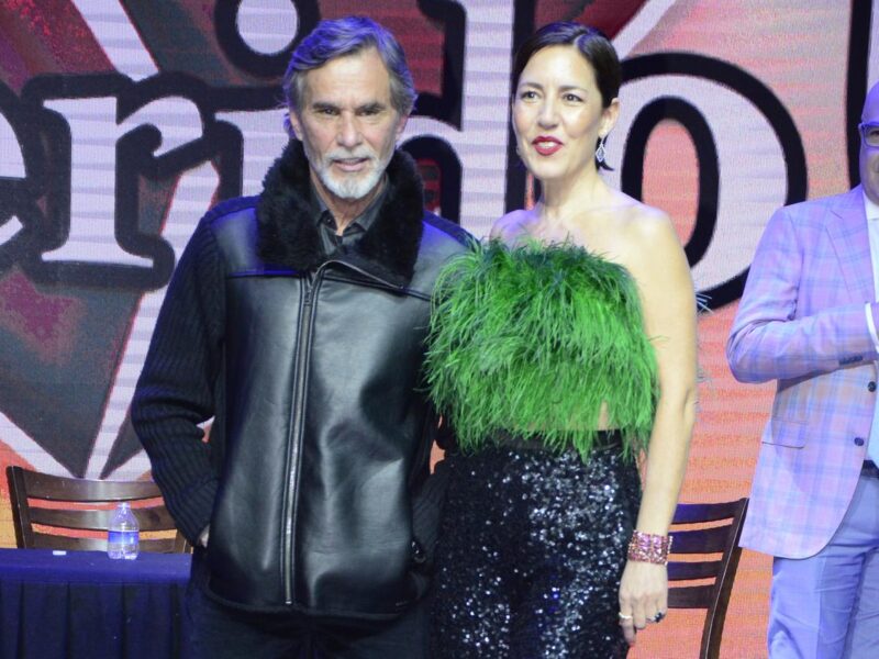 Humberto Zurita disfruta de su romance con Stephanie Salas, "me la mandó Dios" dice
