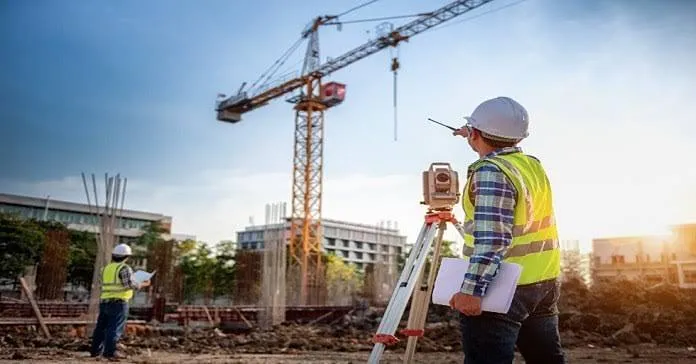 Inversión fija en México cae 12.5% en abril e hila ocho meses de descenso