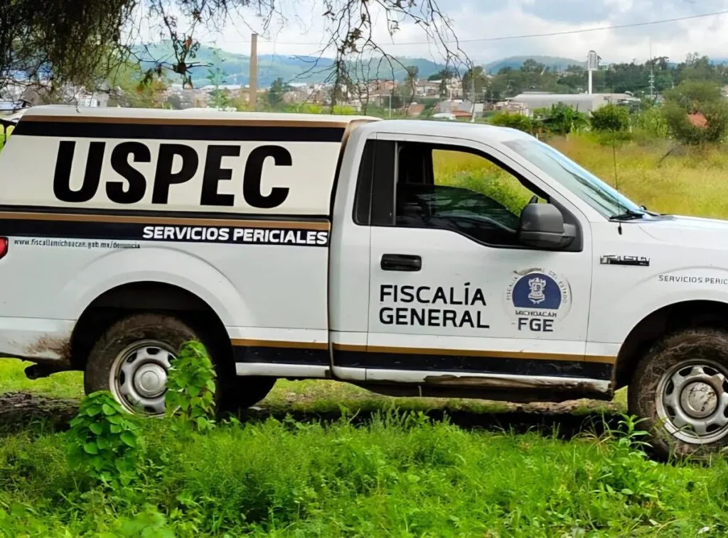 Investigan el hallazgo de una osamenta humana en Buenavista, Michoacán