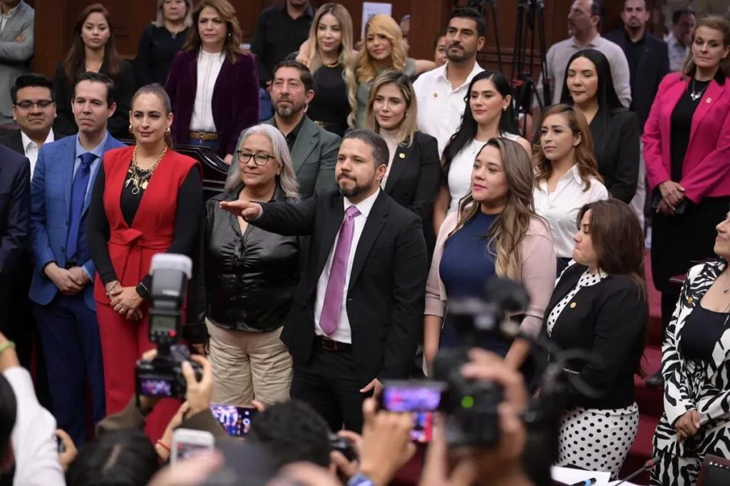Josué Mejía, designado presidente de la CEDH en Michoacán