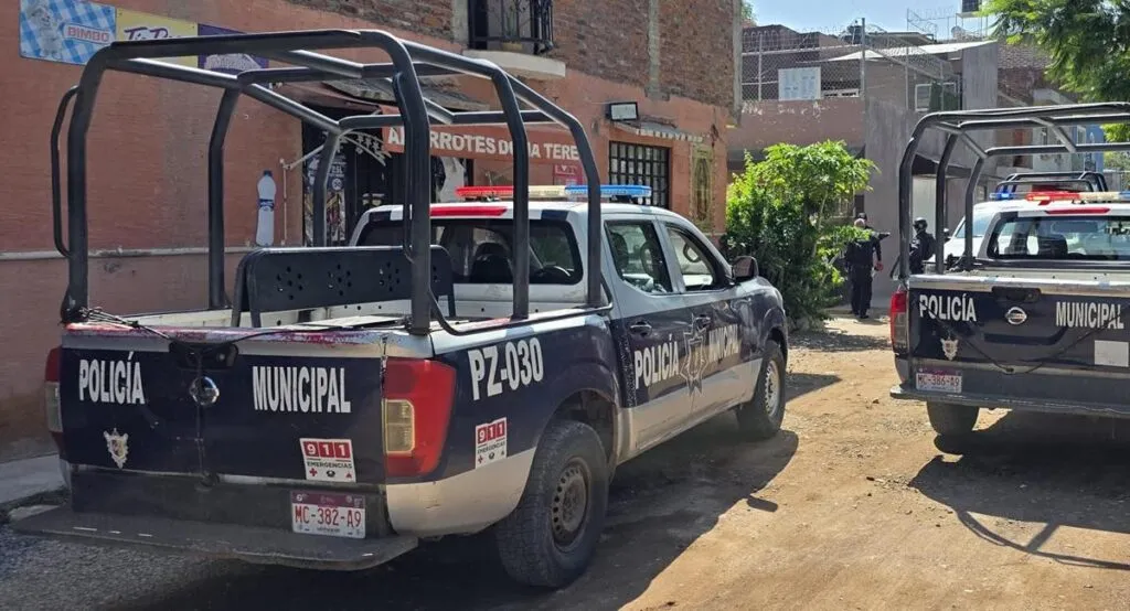Joven es asesinado a balazos en Zamora cuando llegaba a su domicilio