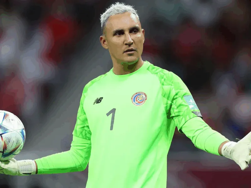 Keylor Navas, quien se unirá a Pumas