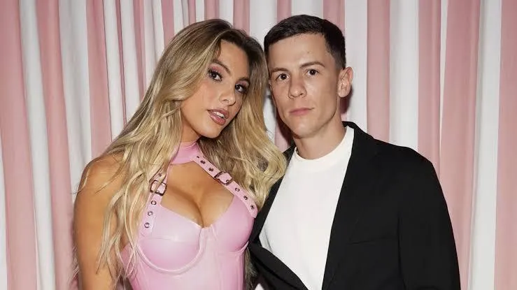 Lele Pons y Guaynaa debutan como papás