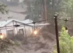 Inundaciones en Nuevo México arrastran una casa río abajo