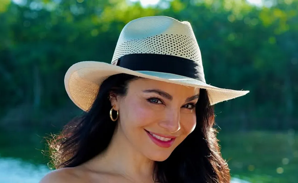 Martha Higareda enternece las redes con emotiva carta a su bebé