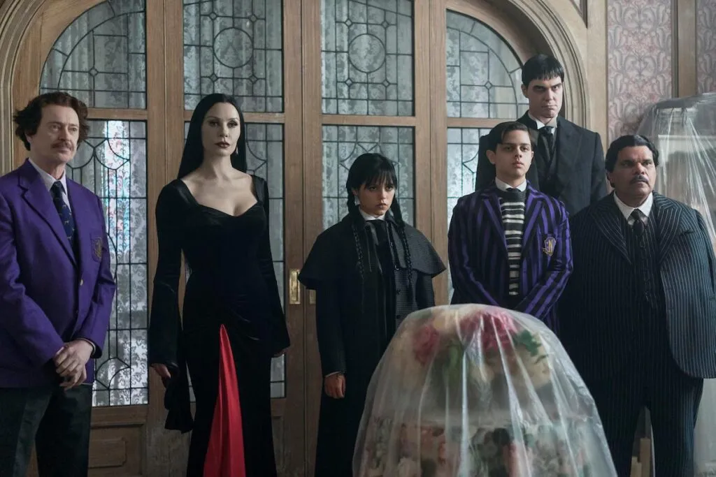 Merlina 3 Temporada Confirmada por Netflix previo al estreno de la 2