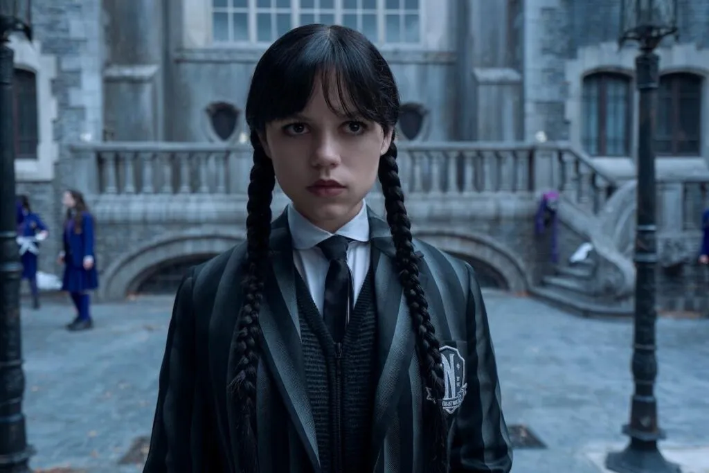 Merlina 3 Temporada Confirmada por Netflix previo al estreno de la 2 3