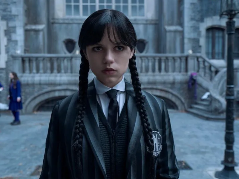 Merlina 3 Temporada Confirmada por Netflix previo al estreno de la 2 3