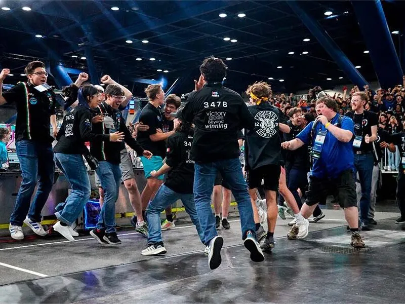 México hace historia: bicampeón del Mundial de Robótica celebrado en Japón