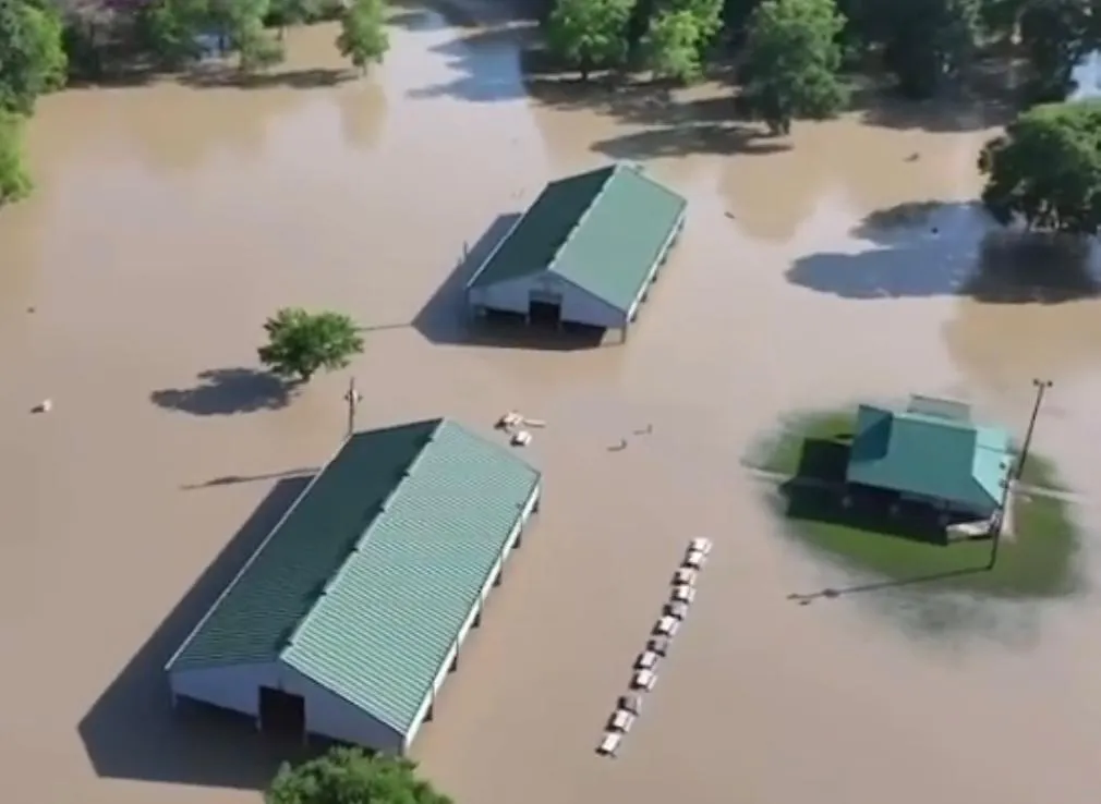 México lamenta fallecimientos por inundaciones en Texas; expresa apoyo