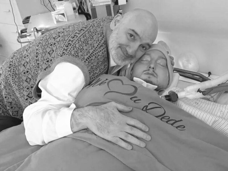 Muere 'príncipe durmiente' que estuvo en coma durante 20 años por un accidente en Londres